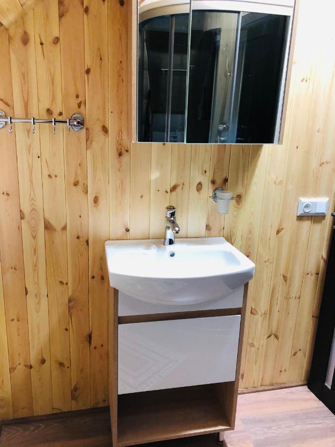 У Віти Котедж4 Synevyrsʼka Polyana Exterior foto