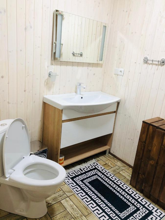 У Віти Котедж4 Synevyrsʼka Polyana Exterior foto